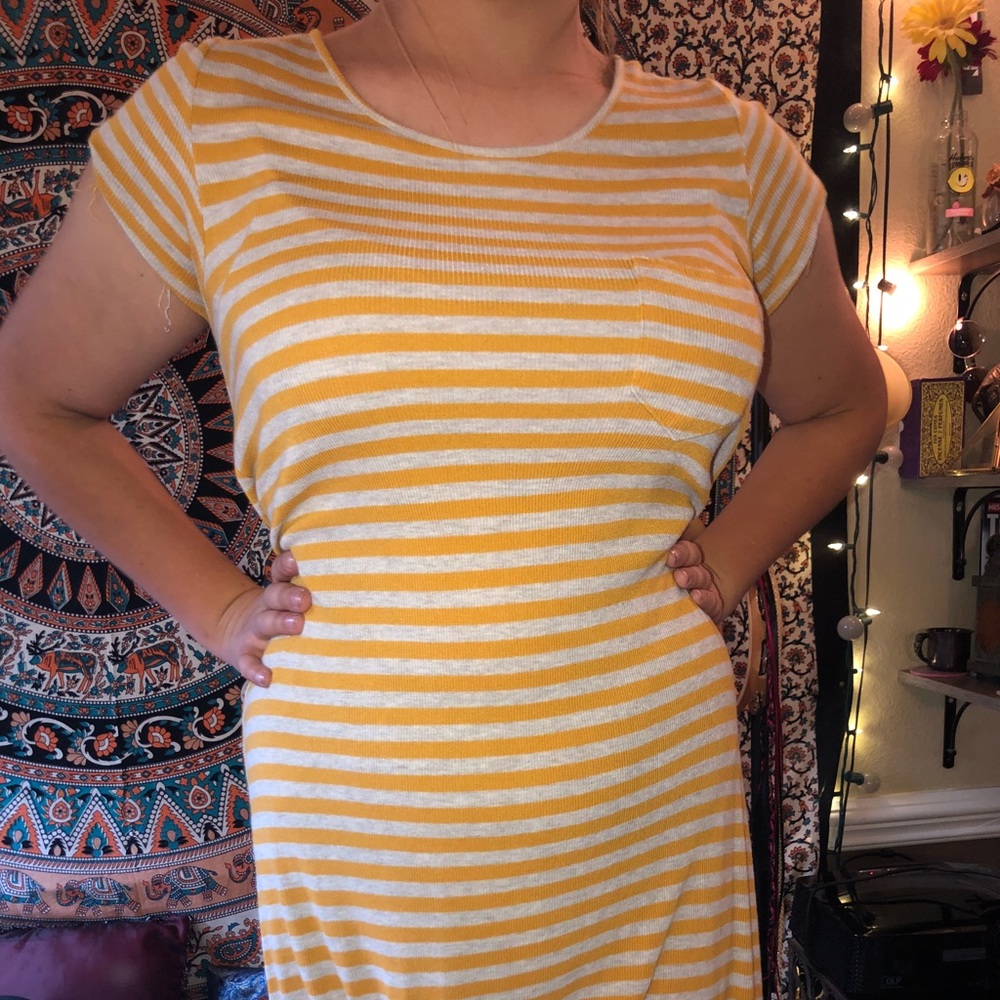 summer stripes !! ⭐️💫🌼